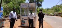 27-Apr-2020 Report 1: Dy. Collector Valpoi Mangaldas Gaonkar and Dr. Uttam Desai inspecting the Medical Checkup Kiosk at Keri Sattari checkpost this ensuring State Border Safety. 
