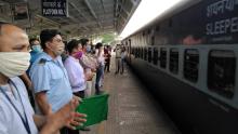 30-May-2020 Report: Shramik Special train to New Alipurduar, WB departed from Karmali station at 6:42pm with 1556 passengers on 30/05/2020.