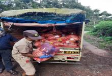 28-Jul-2020: Essential supplies were distributed  in the sealed area of Gosavivada poriem and Varchawada Ravona Keri by the Collectorate staff on 22/07/2020.